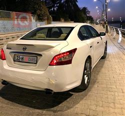 نيسان ماكسيما